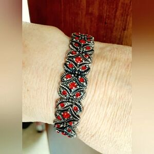 Vintage Red Stone Antique Stretch Bracelet